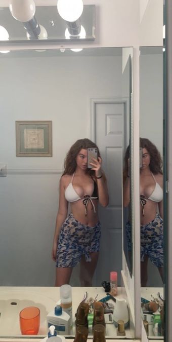 Ashley Michelle Suarez Nude Leaks OnlyFans Photo 52