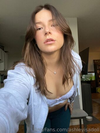 ashleyisadoll