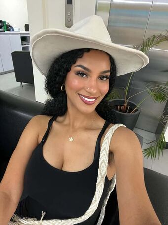 Ashrmx Nude Leaks OnlyFans Photo 1
