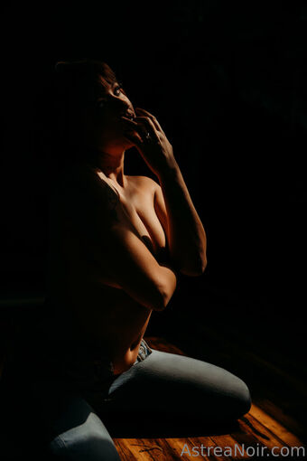 astreanoir Nude Leaks OnlyFans Photo 15