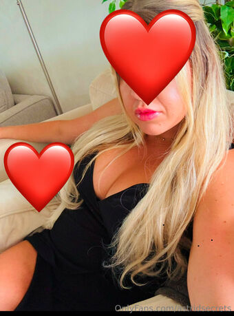 astridsecrets Nude Leaks OnlyFans Photo 19