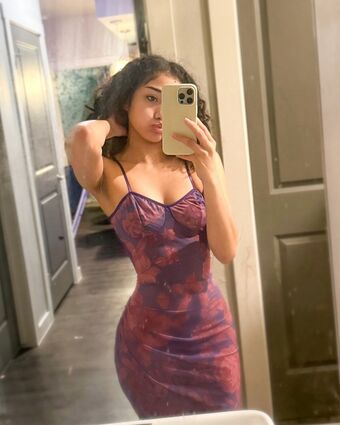 atoviah Nude Leaks OnlyFans Photo 3