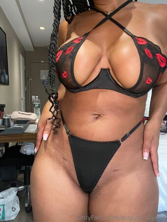 august_skyexx