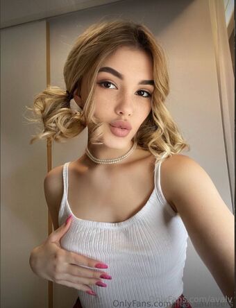 avalv Nude Leaks OnlyFans Photo 20