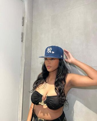 Ayanda Pambo Nude Leaks OnlyFans Photo 9