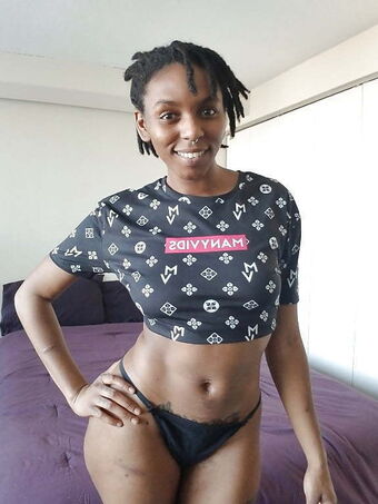 Aylaexposed Nude Leaks OnlyFans Photo 3