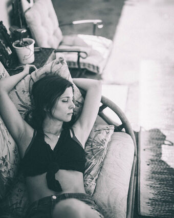 Aylin Tezel