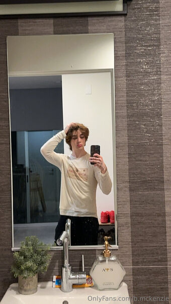 b.mckenzie Nude Leaks OnlyFans Photo 12