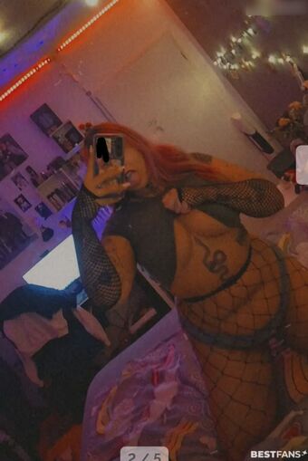 Badbitch_Vani