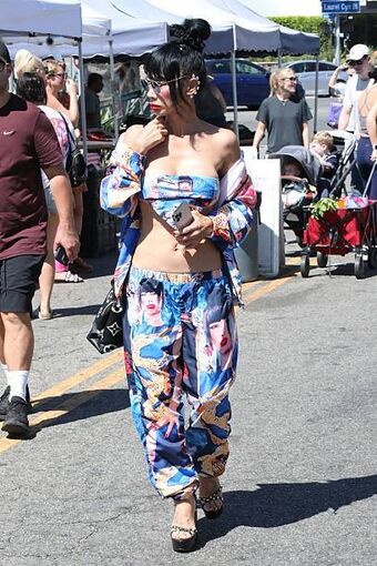 Bai Ling