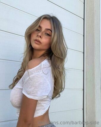barbies-side Nude Leaks OnlyFans Photo 16