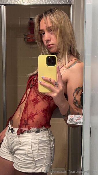 barbieseviltwin Nude Leaks OnlyFans Photo 4