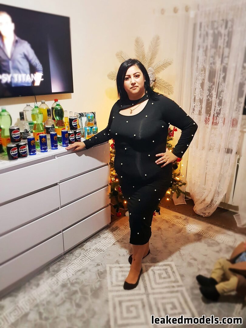 BBW / bbw_layla / chubby / curvy ladies / embersweetsvip / https: / monafaith / norarosejeanxx / vichotflix Photo #21