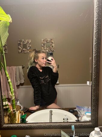 beccablows_free