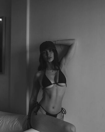 Belen Liberi Nude Leaks OnlyFans Photo 18