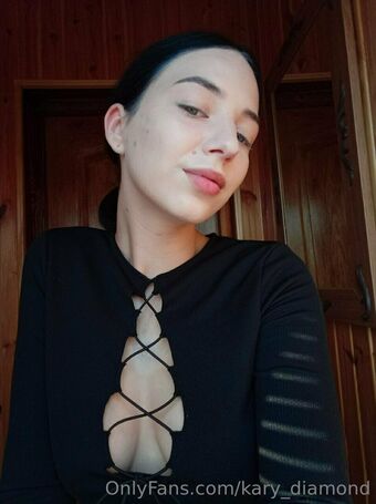 bella_cut