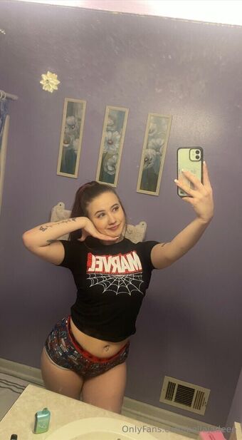 bellajadeee