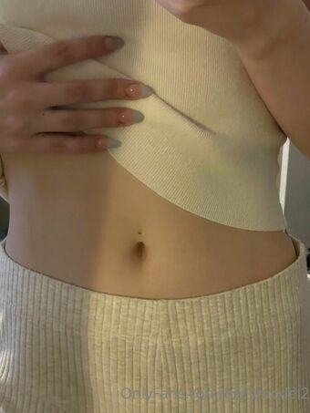 bellymodel2 Nude Leaks OnlyFans Photo 13
