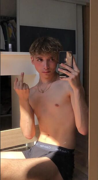 Benjamin Ledig Nude Leaks OnlyFans Photo 9