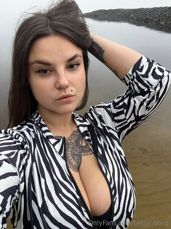 betty_bong Nude Leaks OnlyFans Photo 7