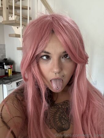 betty_bong Nude Leaks OnlyFans Photo 11