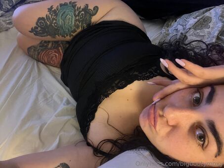 bigbootymoxy Nude Leaks OnlyFans Photo 16