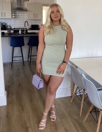 Blackpool Nude Leaks OnlyFans Photo 27