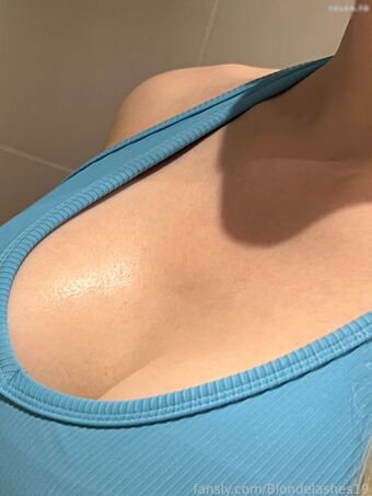 Blondelashes19
