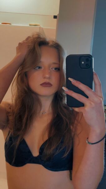 Blondesdoitbetter03 Nude Leaks OnlyFans Photo 3