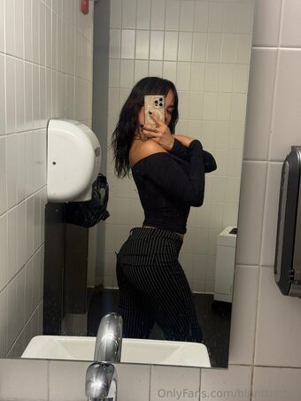 bluntbarbie Nude Leaks OnlyFans Photo 97