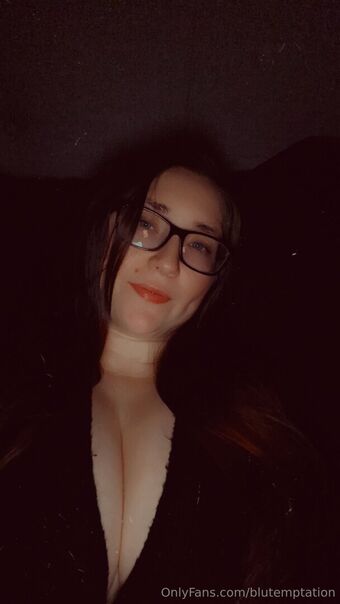 blutemptation Nude Leaks OnlyFans Photo 6