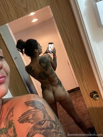 bonnierottenx Nude Leaks OnlyFans Photo 5