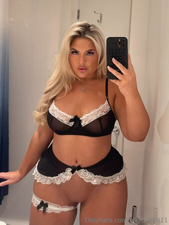 Bonny Monroe Nude Leaks OnlyFans Photo 17