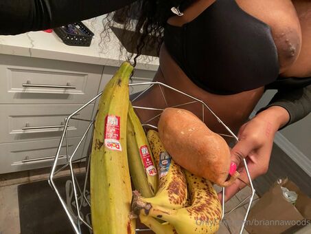briannawoods Nude Leaks OnlyFans Photo 34