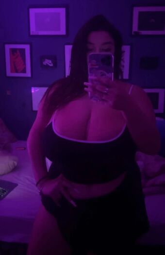 Bronte W Nude Leaks OnlyFans Photo 16