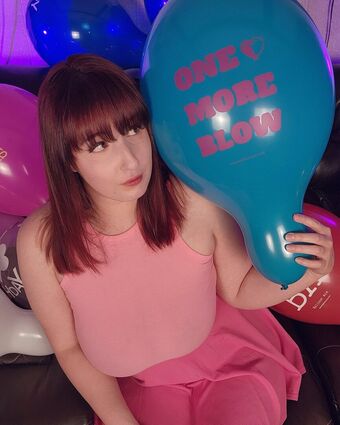 brookesballoons Nude Leaks OnlyFans Photo 31