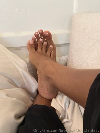 browngirl.foot.fantasy