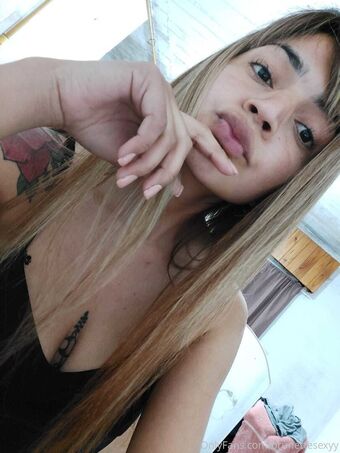 brunettesexyy
