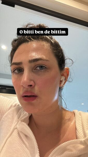 Buse Aydın Nude Leaks OnlyFans Photo 12