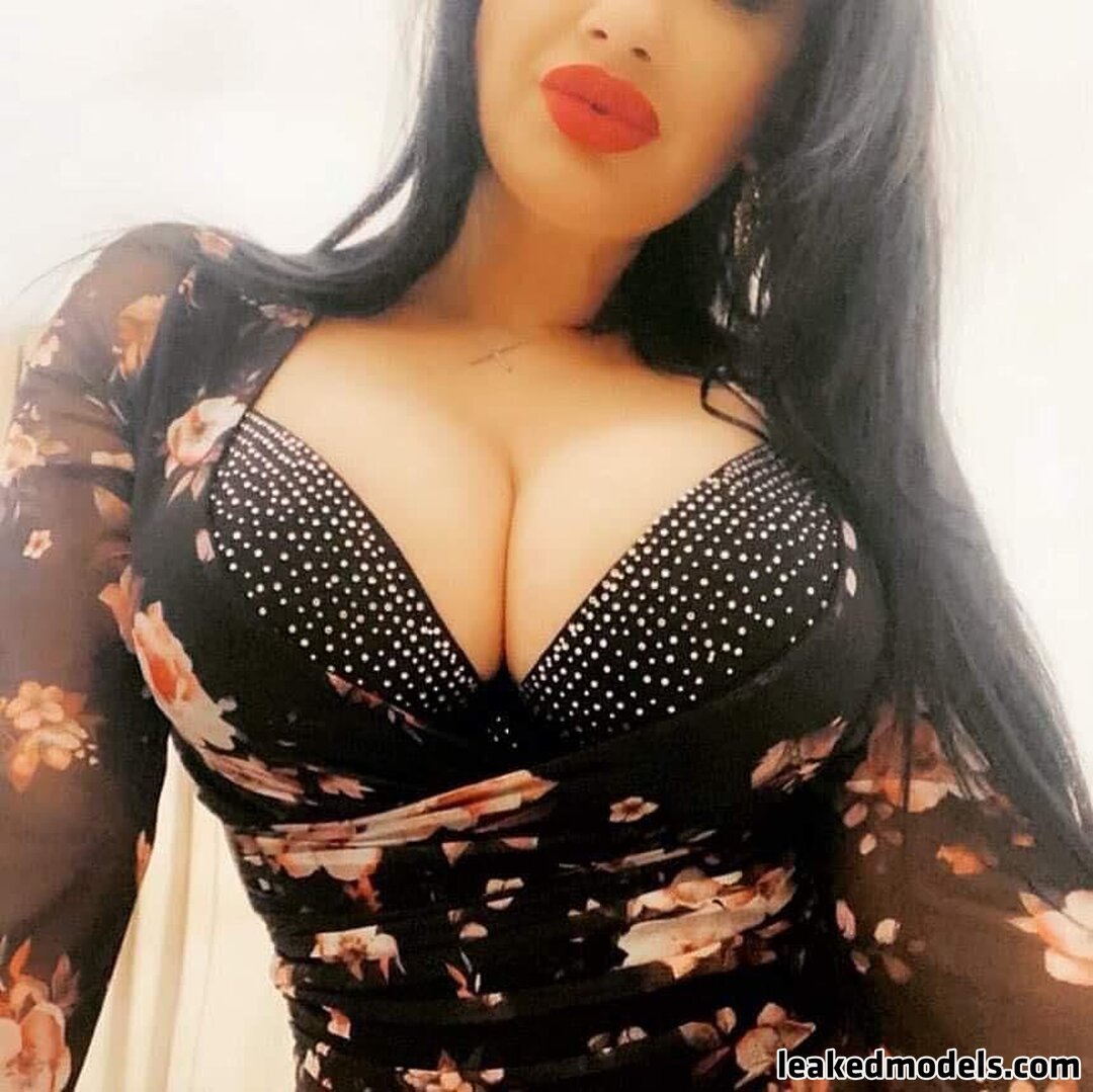 Busty Sexy Lora  Busty_lora  bustysexylora  sexyang46436435 Photo 14 