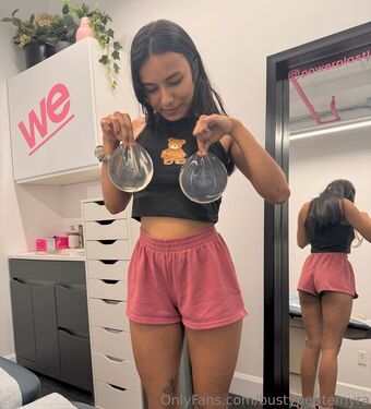 bustypetitemyra Nude Leaks OnlyFans Photo 31