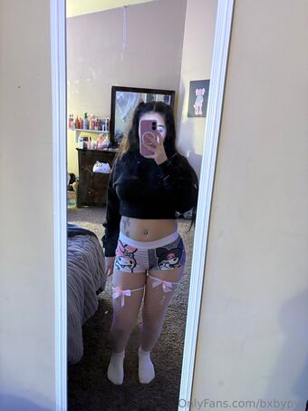 bxbypyx Nude Leaks OnlyFans Photo 17