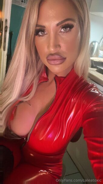 Caleatoxic Nude Leaks OnlyFans Photo 52