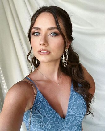 Camila Bonatelli Nude Leaks OnlyFans Photo 1