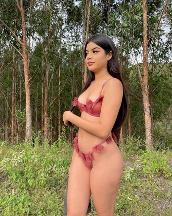 Camila Martinez Nude Leaks OnlyFans Photo 13