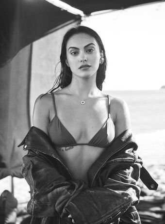 Camila Mendes Nude Leaks OnlyFans Photo 160
