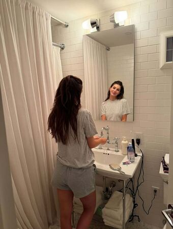 Camila Morrone Nude Leaks OnlyFans Photo 231