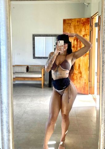 Carissa Amaria Nude Leaks OnlyFans Photo 4