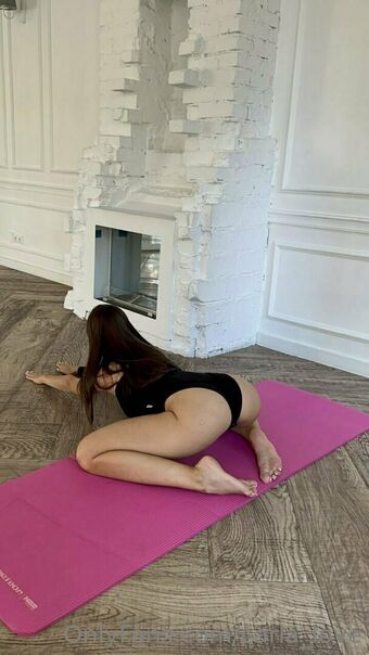 Carla Marini Nude Leaks OnlyFans Photo 121