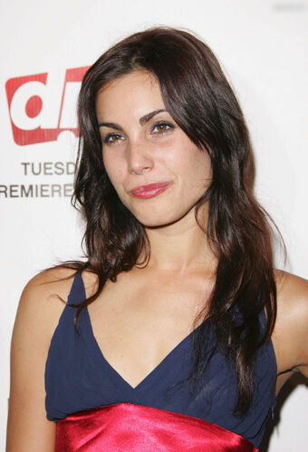 Carly Pope
